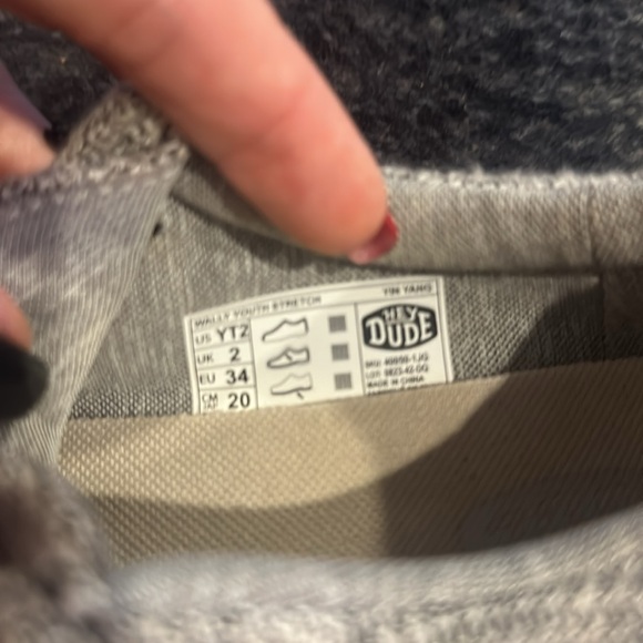 Like new Hey Dude’s kids sz 2 - Picture 5 of 5